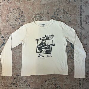 Brandy Melville Cream Long Sleeve